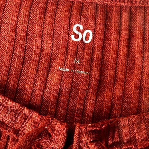 SO Top Sz M Blouse Burnt Orange Long Sleeve Tie Front Criss Cross Teen Crop Work - Picture 3 of 8